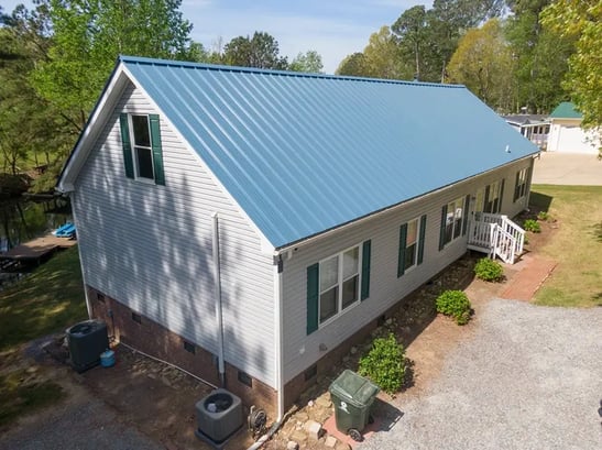 metal-roof-on-small-house