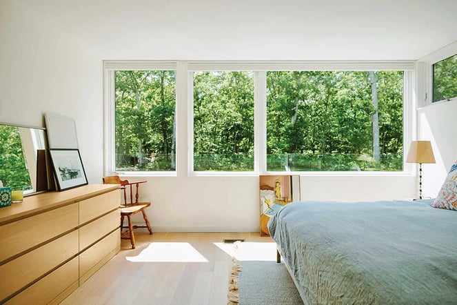 picture-window-bed-room